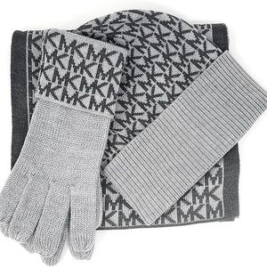 Michael Kors Scarf Set